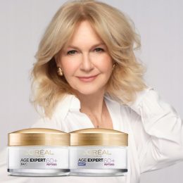 Kem dưỡng da ban ngày L'Oréal Age Expert chống nhăn và phục hồi da 60+ 50ml